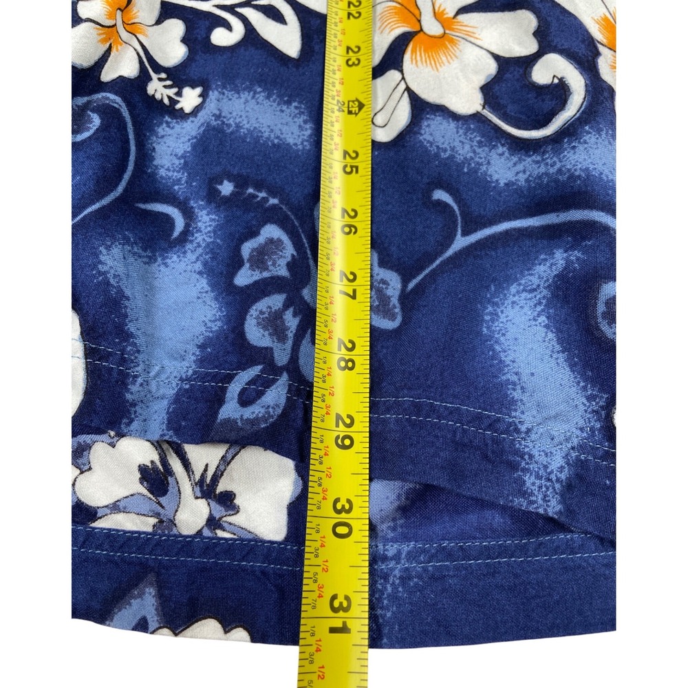 UNC Tar Heels Hawaiian Shirt Mens‎ XL Spike Sports Floral Button Beachy Vacation - Picture 7 of 9